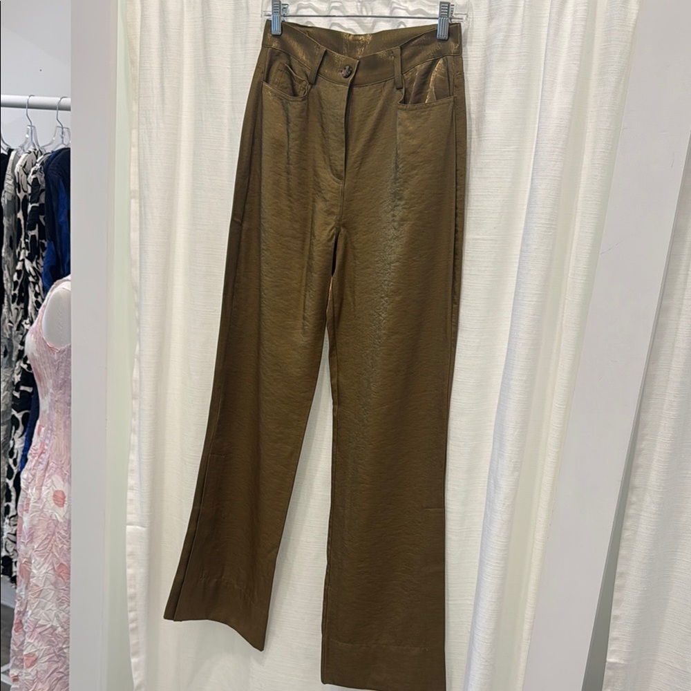 Elegant Gold Women's Pants